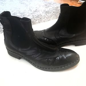 Piampiani black Chelsea leather boot, 8